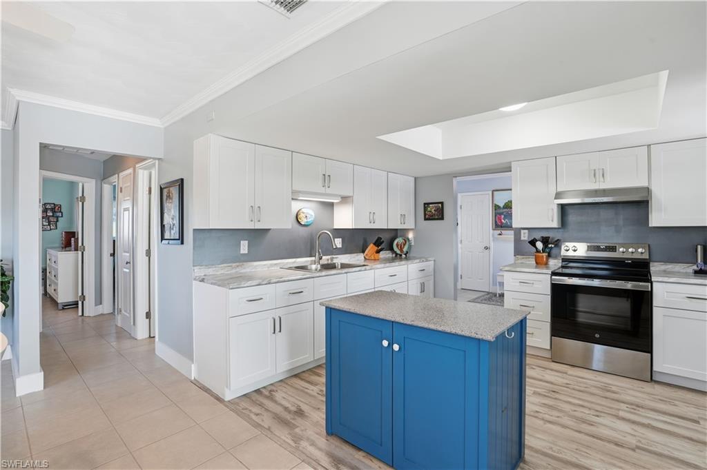 ISLAND HARBORS - Residential