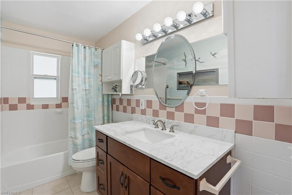 ISLAND HARBORS - Residential