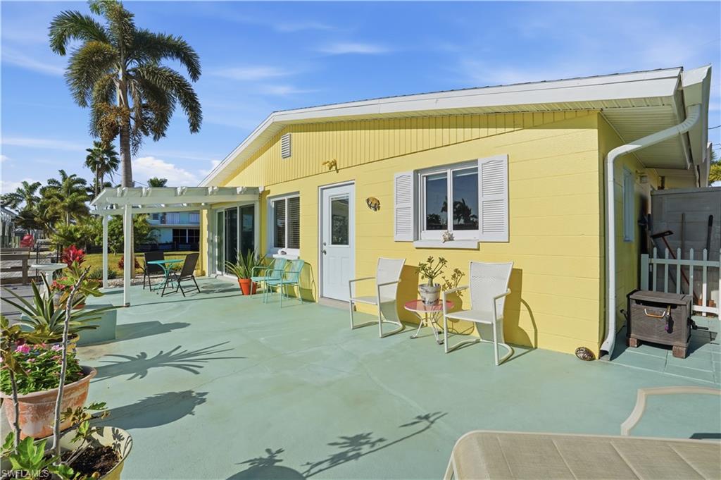 ISLAND HARBORS - Residential