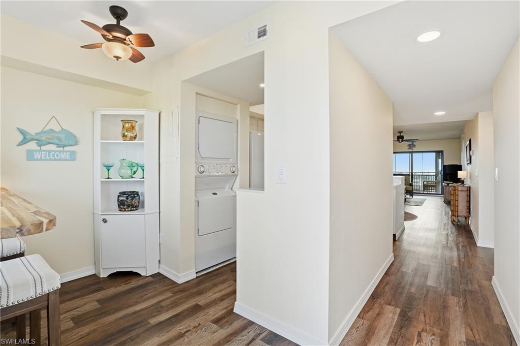 HARBOUR POINTE CONDO - Residential