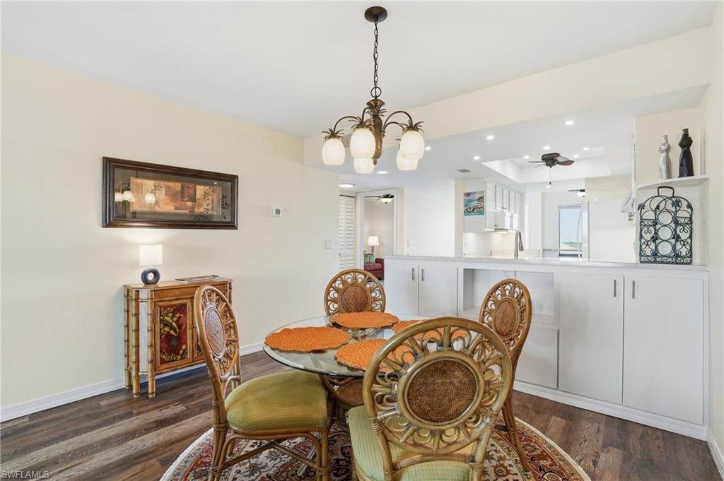 HARBOUR POINTE CONDO - Residential