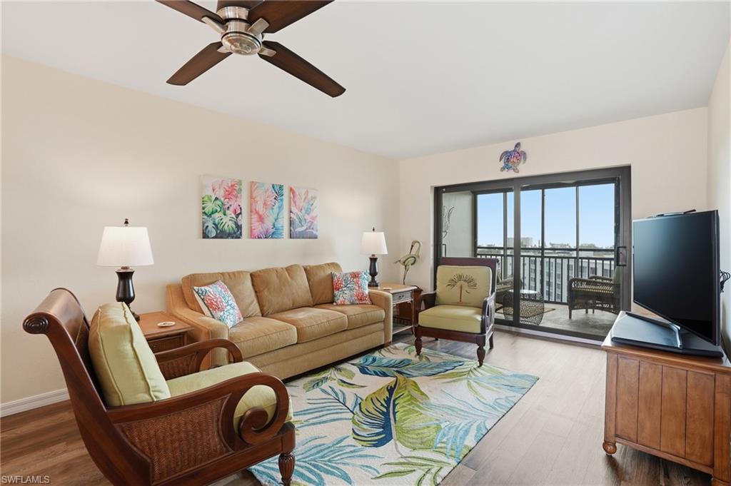 HARBOUR POINTE CONDO - Residential