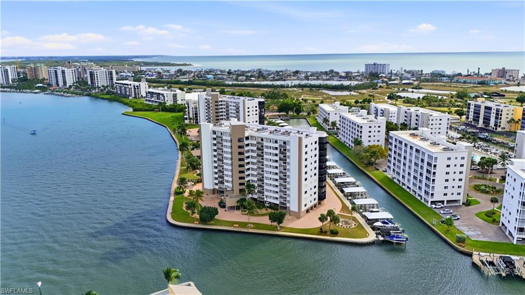 HARBOUR POINTE CONDO - Residential