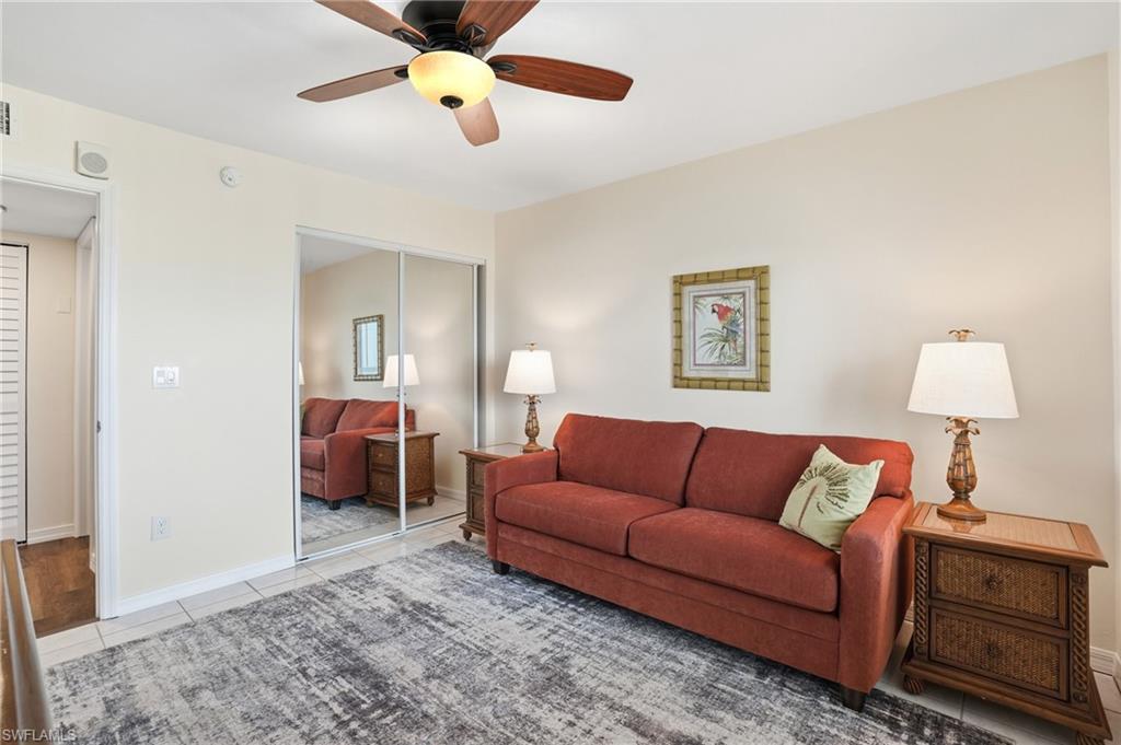 HARBOUR POINTE CONDO - Residential