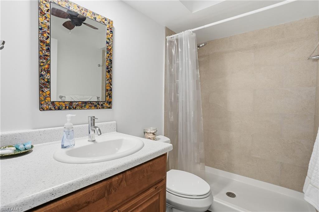 HARBOUR POINTE CONDO - Residential