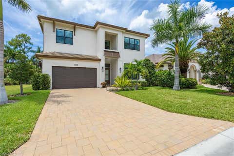Photo of 2935 Coco Lakes DR, NAPLES, FL 34105 (MLS # 226028920)