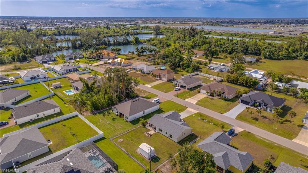 CAPE CORAL - Residential