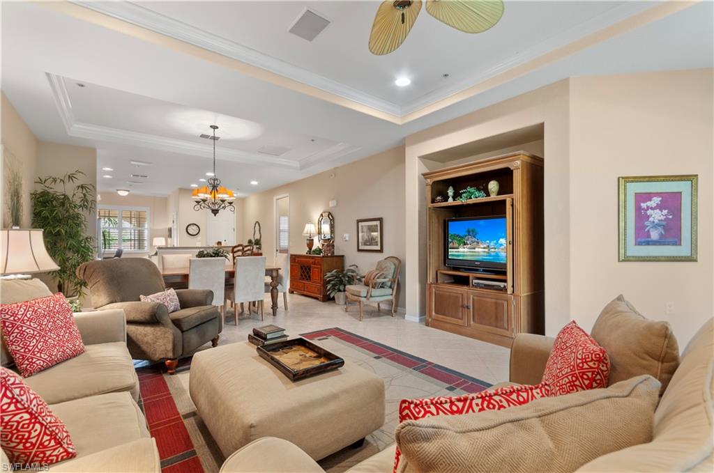 LAKE BARRINGTON - Residential