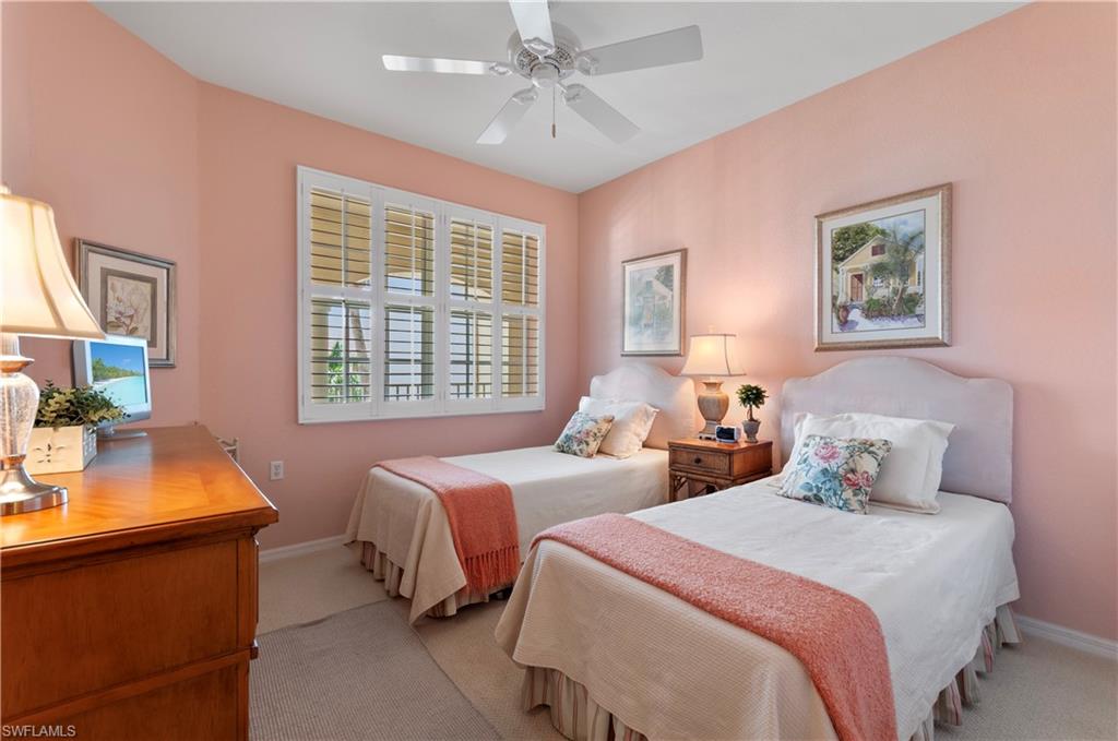 LAKE BARRINGTON - Residential