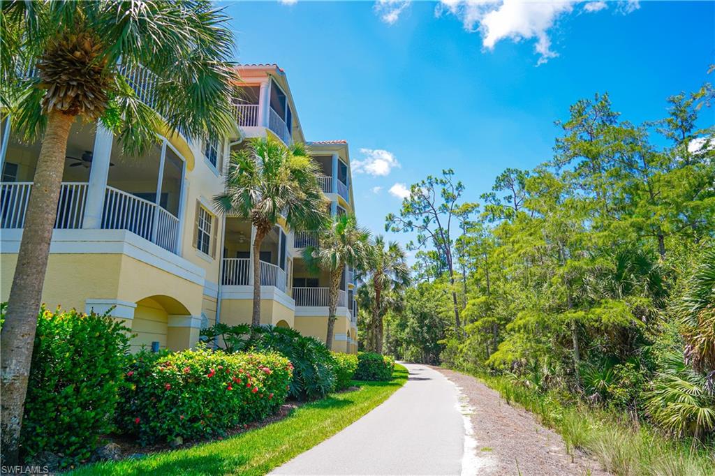 LAKE BARRINGTON - Residential