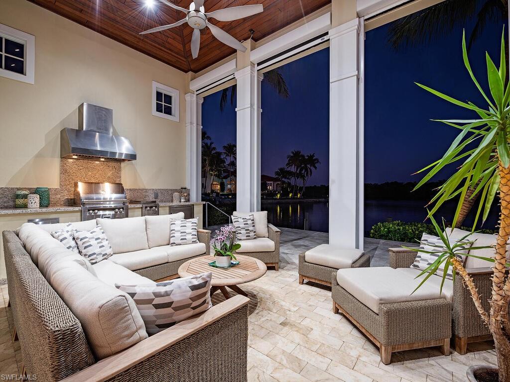 ROYAL HARBOR - Residential