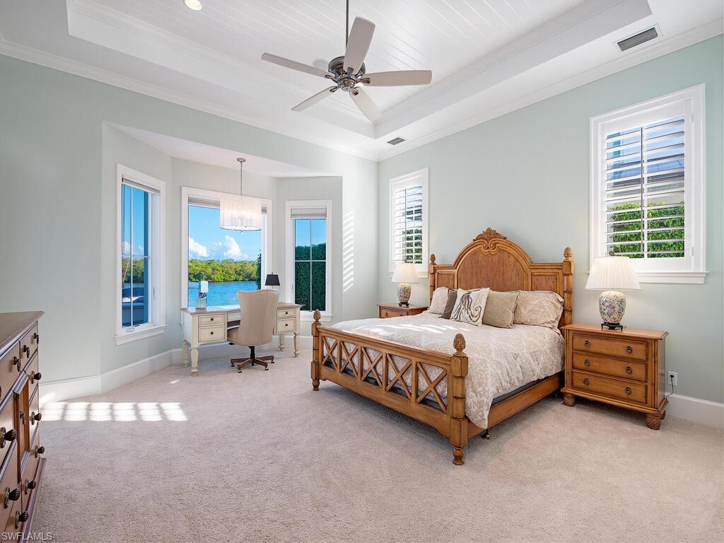 ROYAL HARBOR - Residential