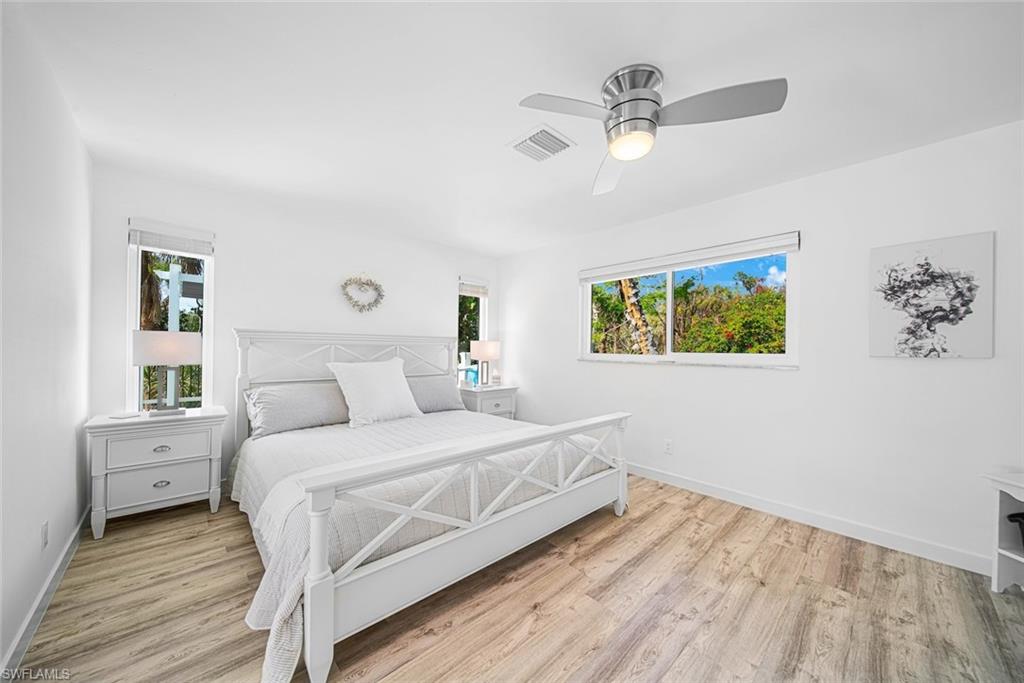 SANIBEL BAYOUS - Residential