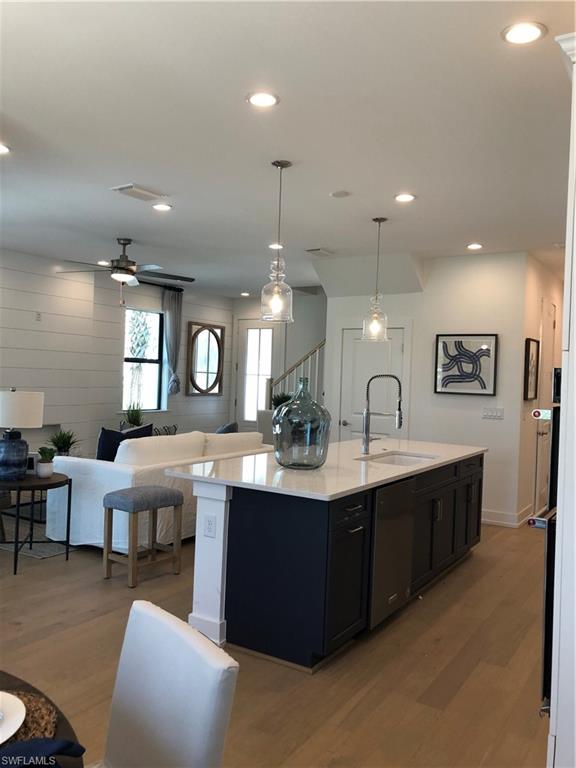 HAMILTON PLACE - Residential