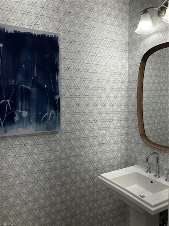 HAMILTON PLACE - Residential