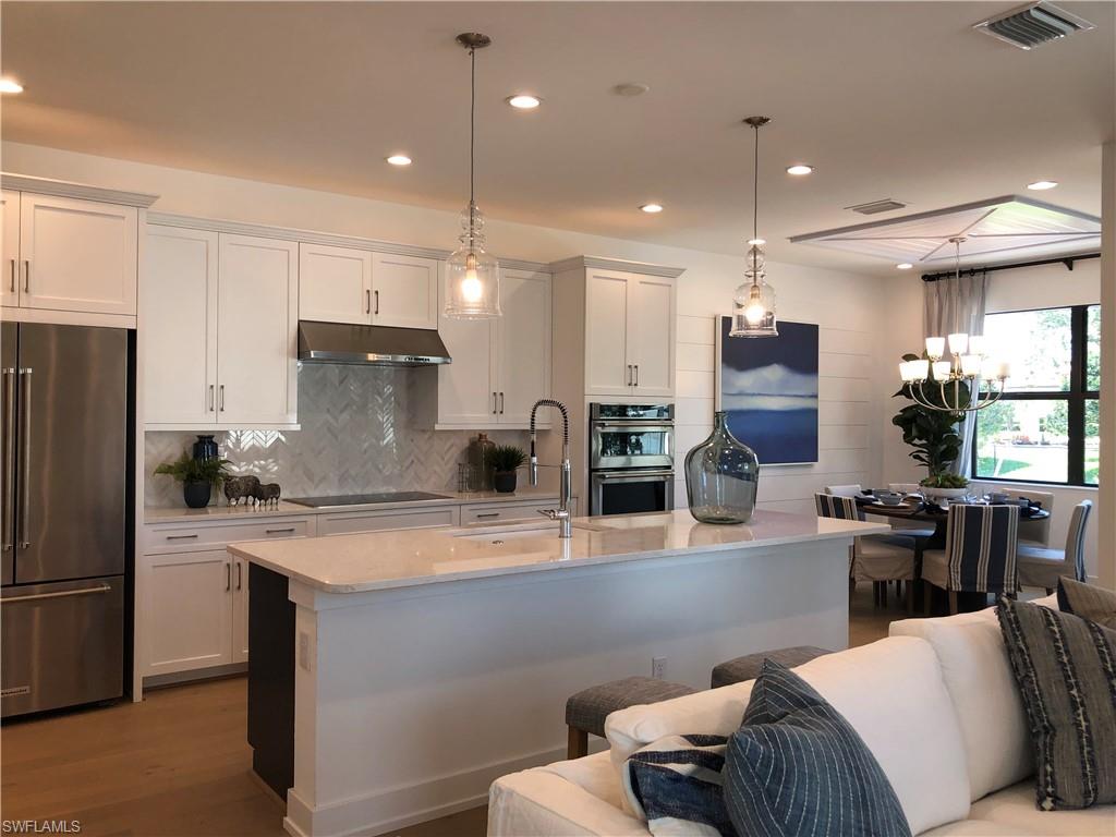 HAMILTON PLACE - Residential