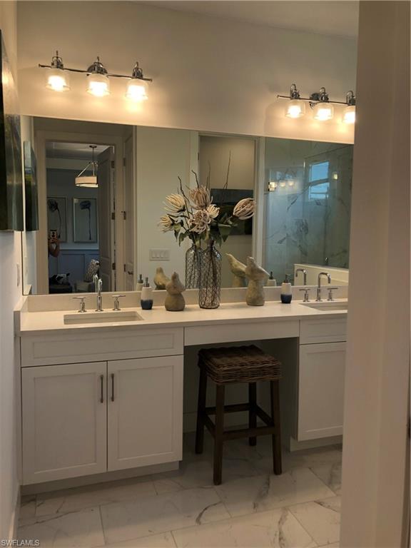 HAMILTON PLACE - Residential