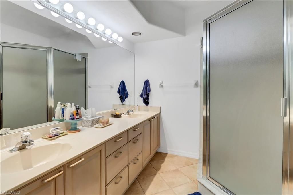 BOUGAINVILLAS - Residential