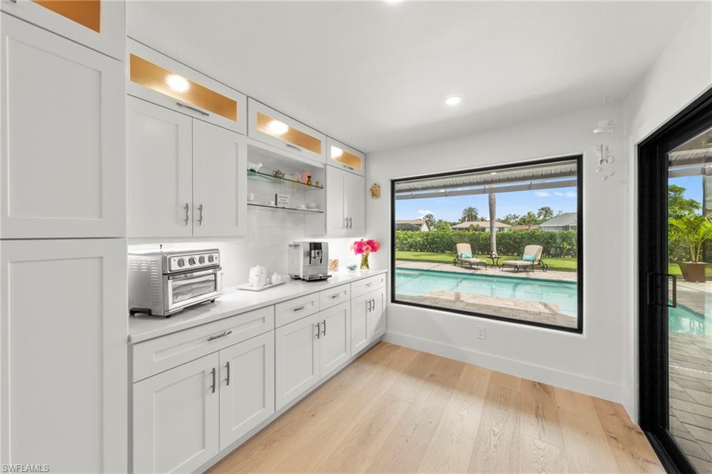 SPANISH WELLS - Residential