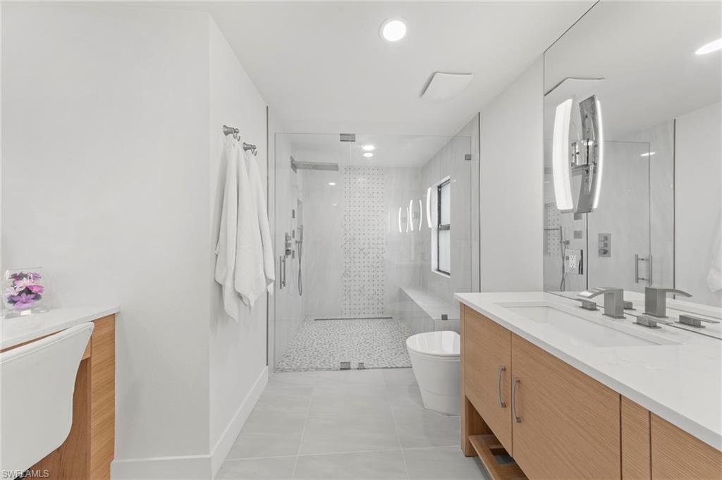 SPANISH WELLS - Residential