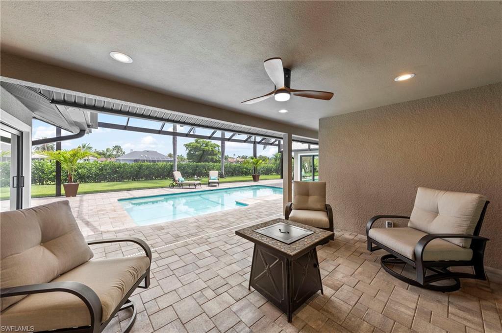 SPANISH WELLS - Residential