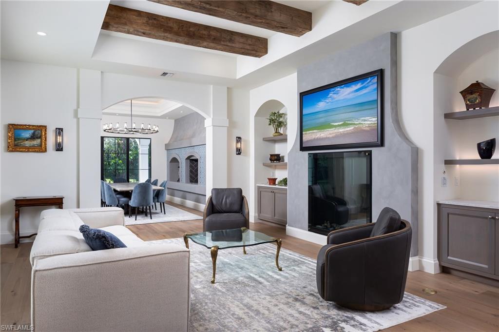 PINE RIDGE - Residential