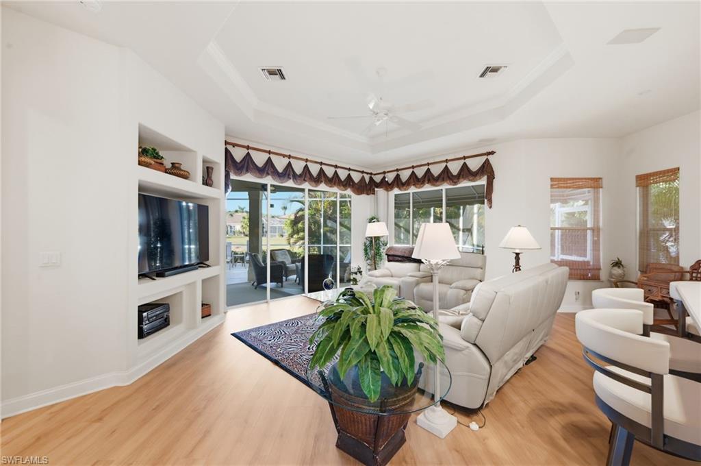 WESTMINSTER - Residential