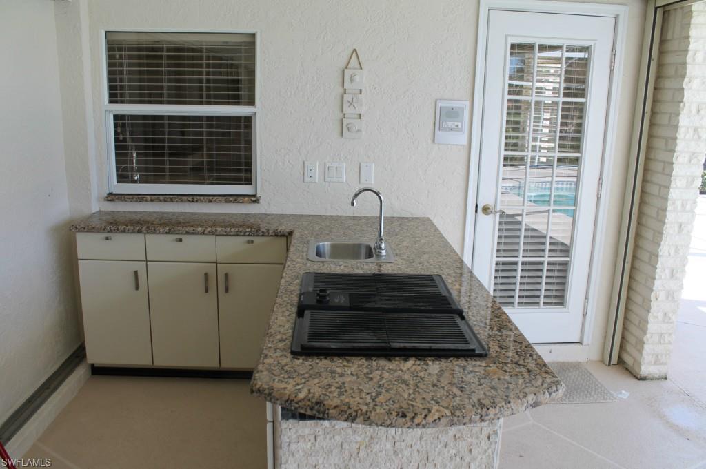 VALLEY OAK - Residential