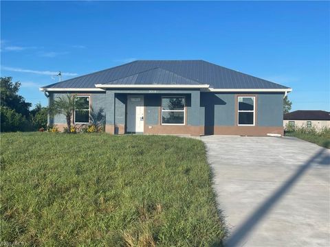 3318 Clearview CIR LABELLE FL 33935