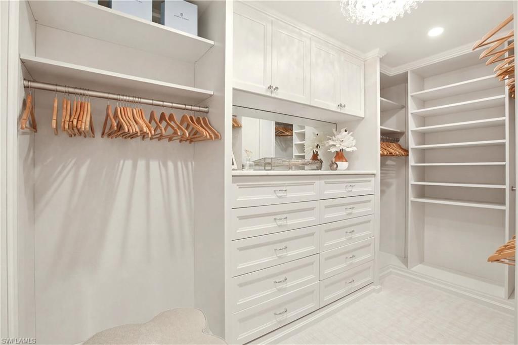 CARLYSLE AT BAY COLONY - Residential
