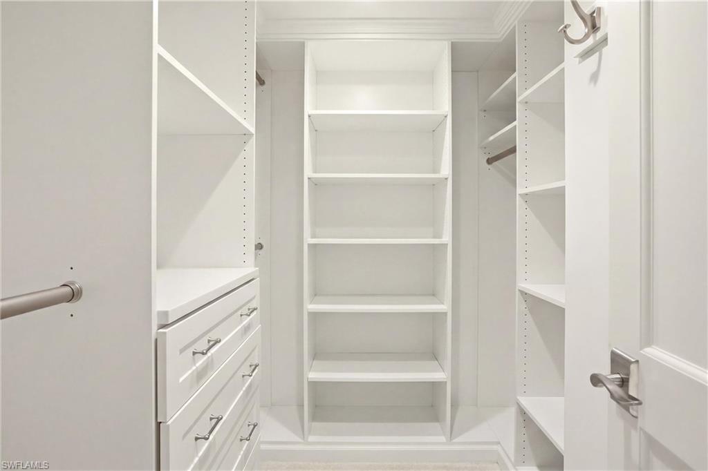 CARLYSLE AT BAY COLONY - Residential