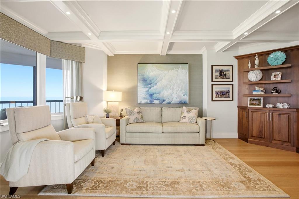 CARLYSLE AT BAY COLONY - Residential