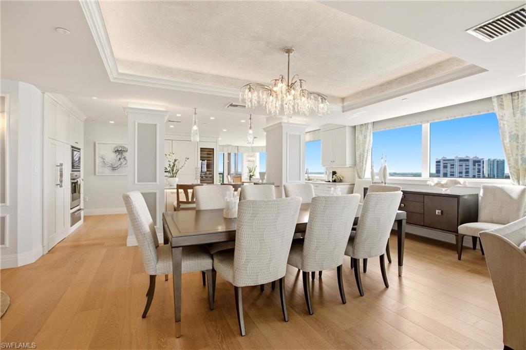 CARLYSLE AT BAY COLONY - Residential