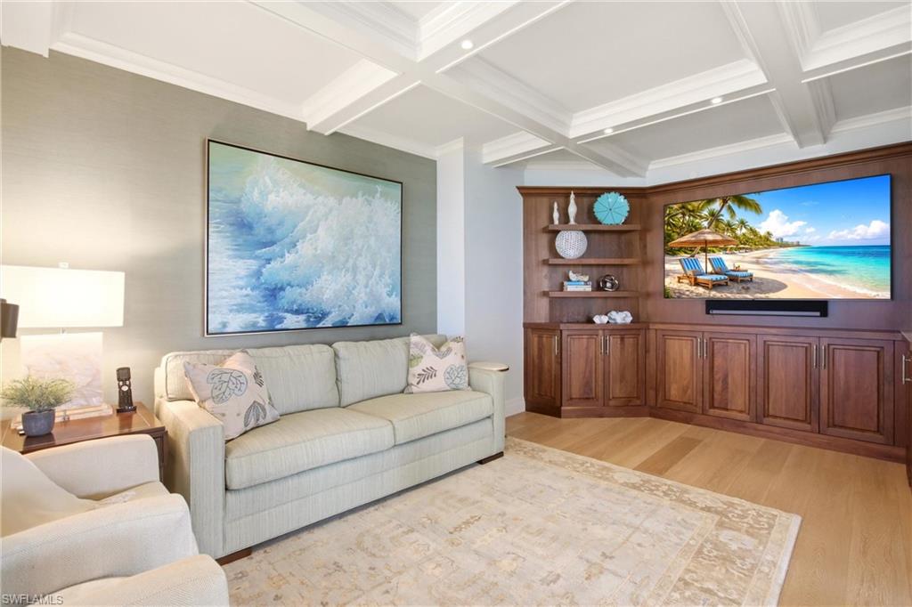 CARLYSLE AT BAY COLONY - Residential