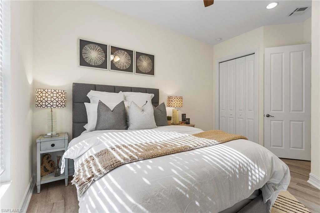 MOORGATE POINT - Residential