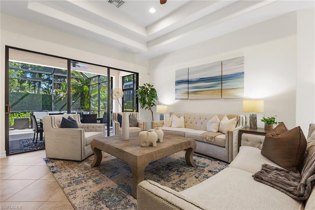 MOORGATE POINT - Residential