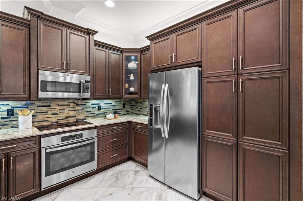 MARBELLA ISLES - Residential