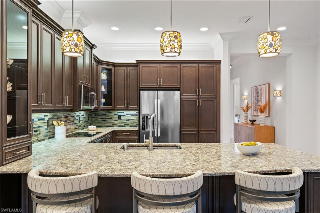 MARBELLA ISLES - Residential