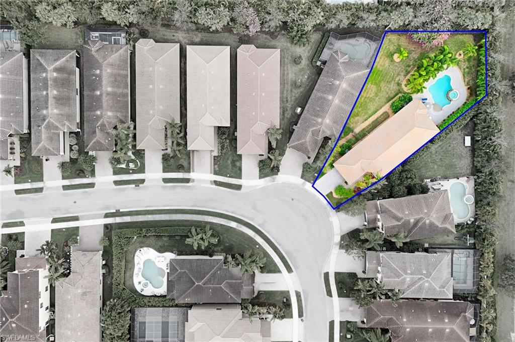 MARBELLA ISLES - Residential