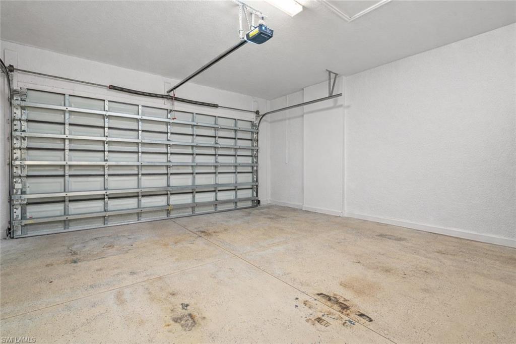 MARBELLA ISLES - Residential