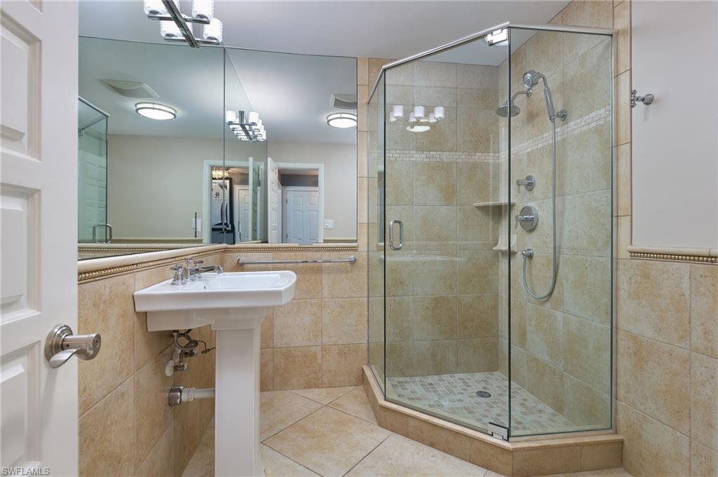 BRYNWOOD - Residential