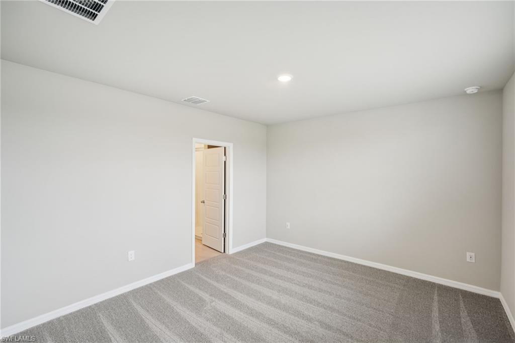 CRESCENT LAKES - Residential