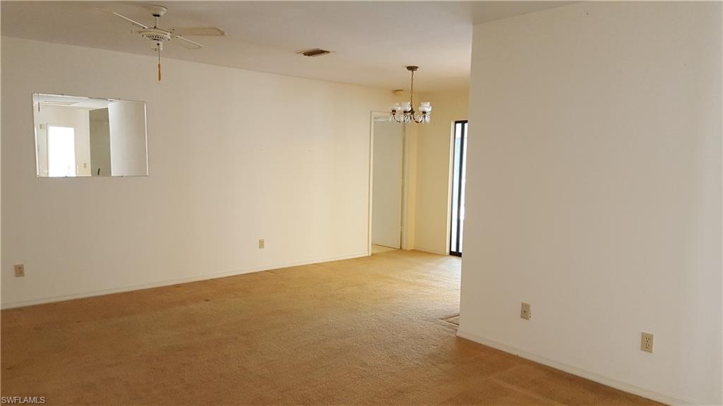 COLONIAL PINES - Residential