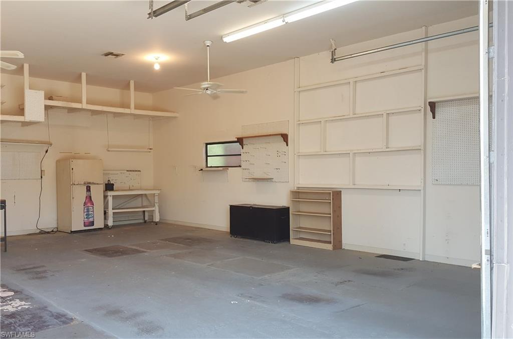 COLONIAL PINES - Residential