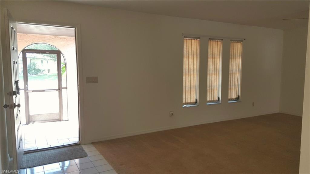 COLONIAL PINES - Residential