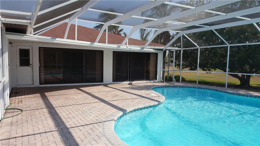 COLONIAL PINES - Residential