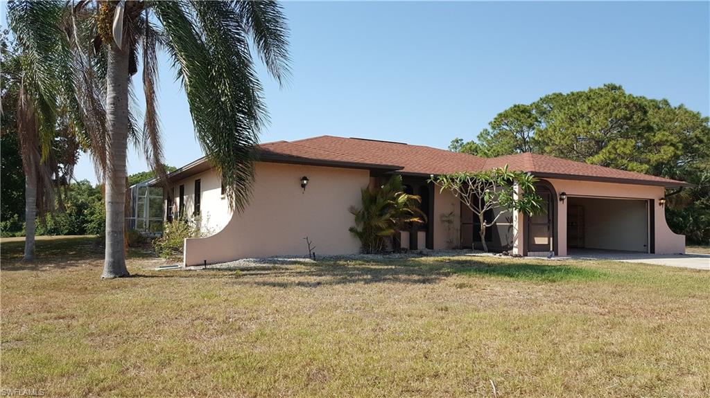 COLONIAL PINES - Residential