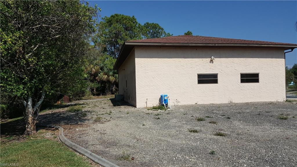 COLONIAL PINES - Residential