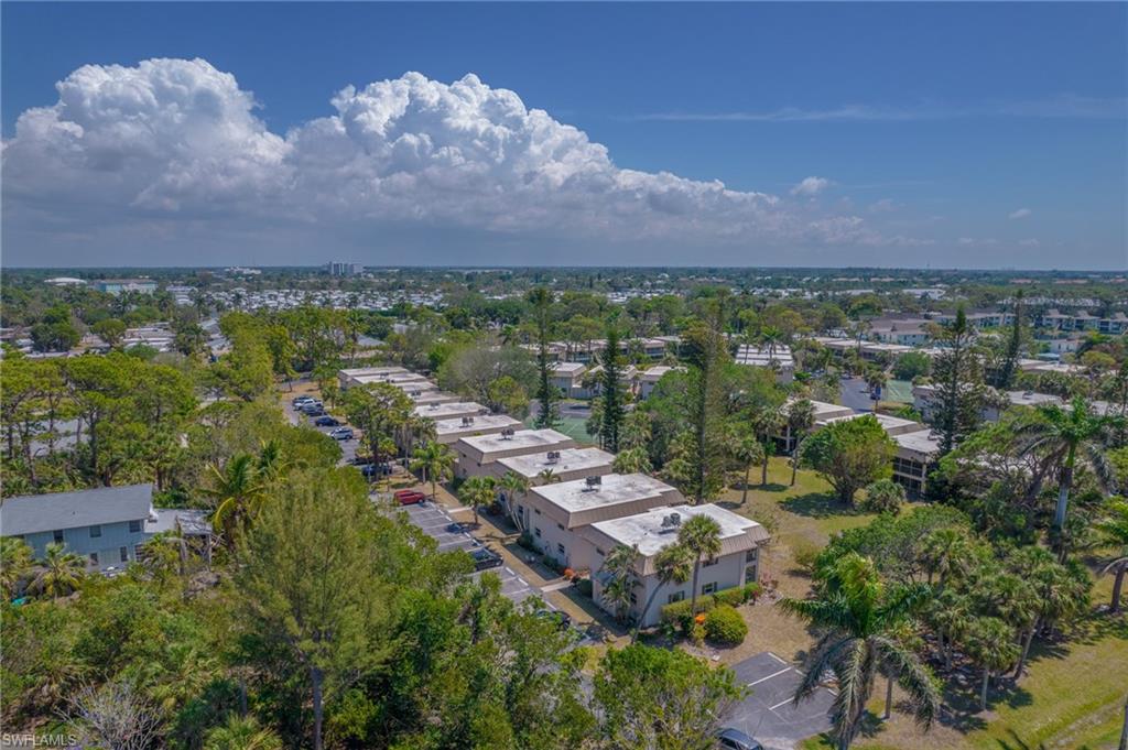 ROYAL BAY VILLAS - Residential