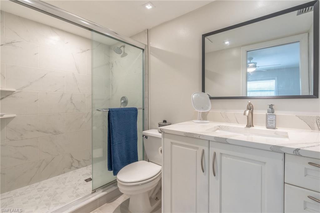 ROYAL BAY VILLAS - Residential